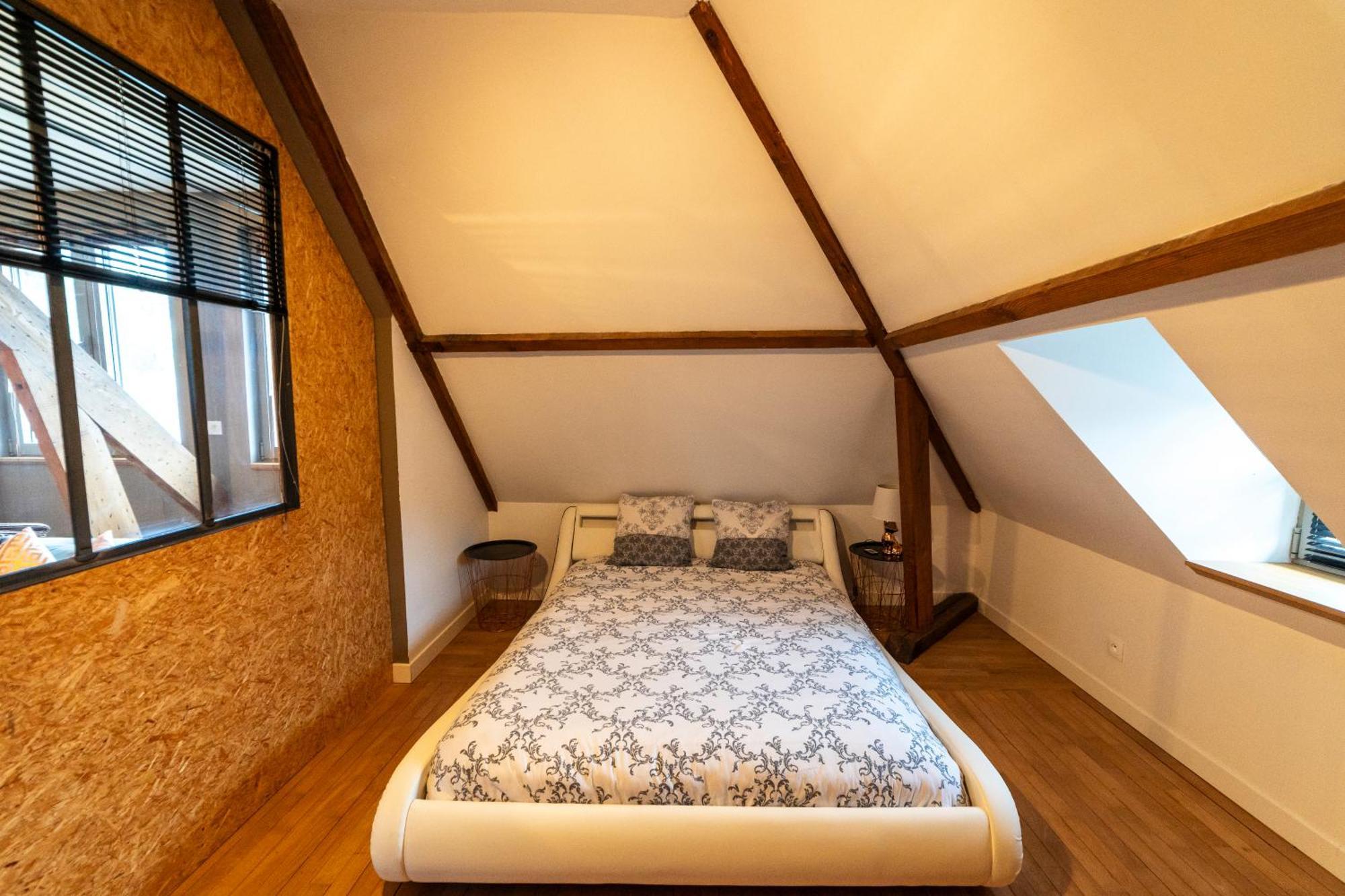 Les Etoiles Bed & Breakfast Tonnerre Exterior photo